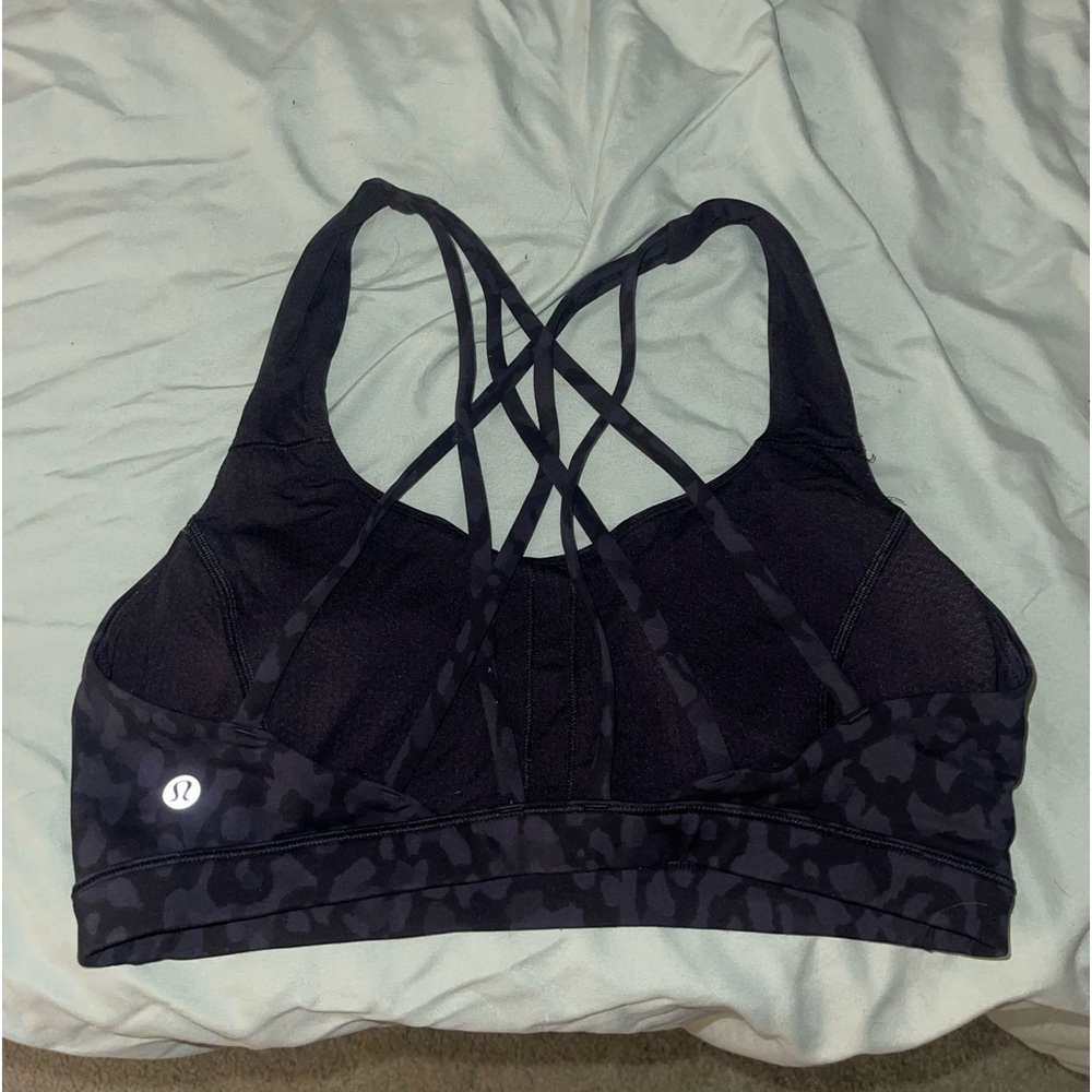 Lululemon bra